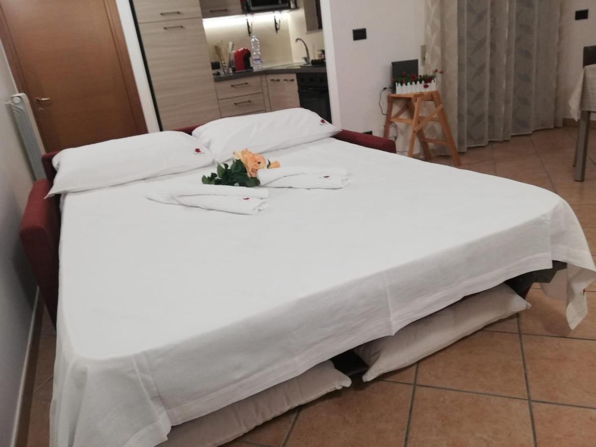 Rosahouse Apartamento Lecce Exterior foto